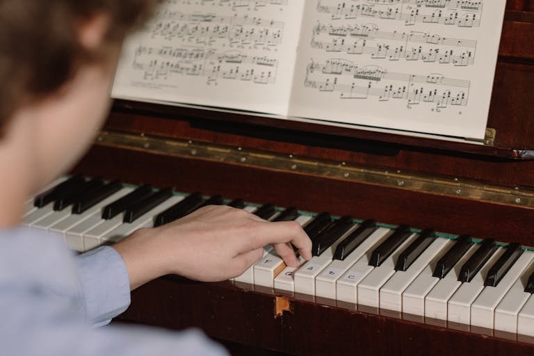 Müzik Eğitimi Akademik Başarıyı Gerçekten Artırır mı?